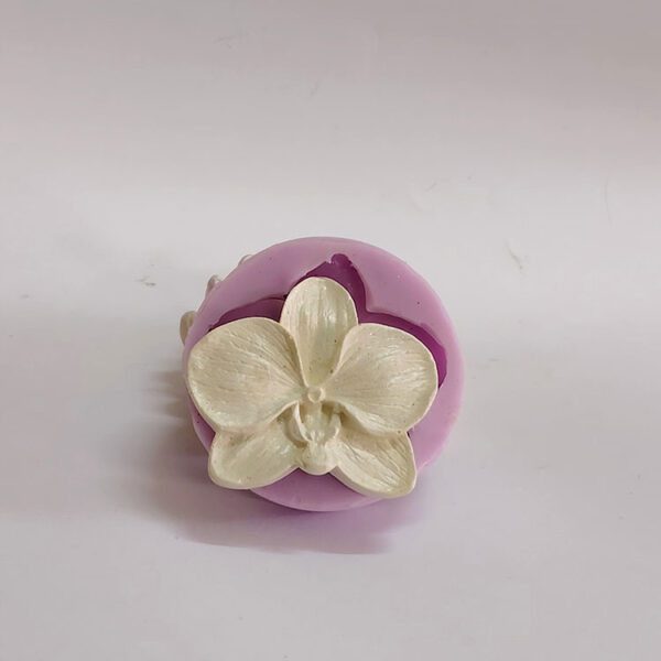 قالب سیلیکونی شکوفه